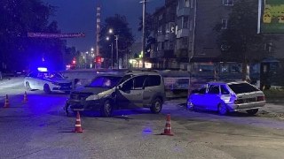 Массовое ДТП в Омутнинске: несколько пострадавших в аварии